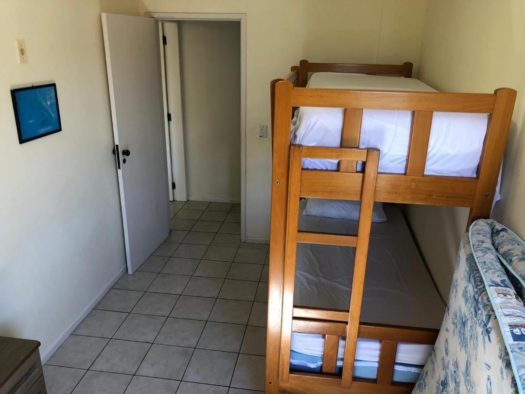 Apartamento A 100 Metros Da Praia Em Canasvieiras Florianopolis Exterior photo